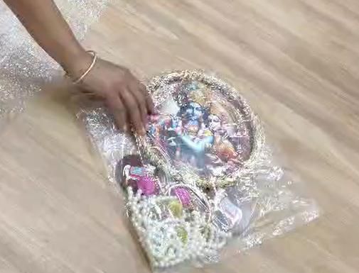 Radha Krishna Hanging – Decorative Spiritual Wall Décor | NISHU Superstores