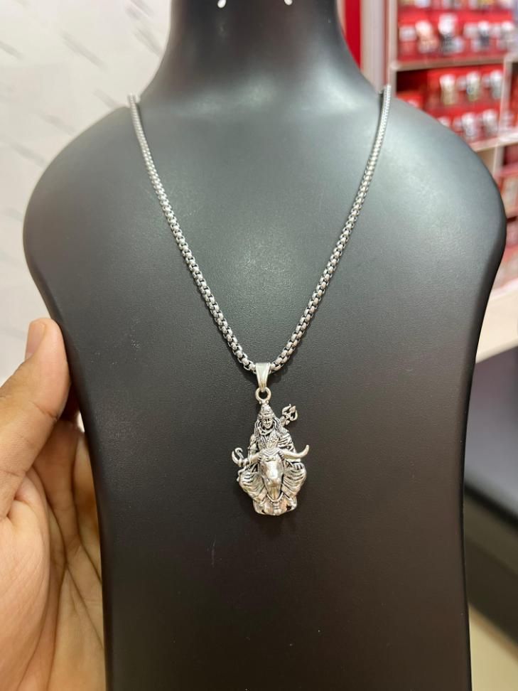 Lord Shiva with Nandi Silver Pendant Chain – Spiritual Divine Jewelry | NISHU Superstores