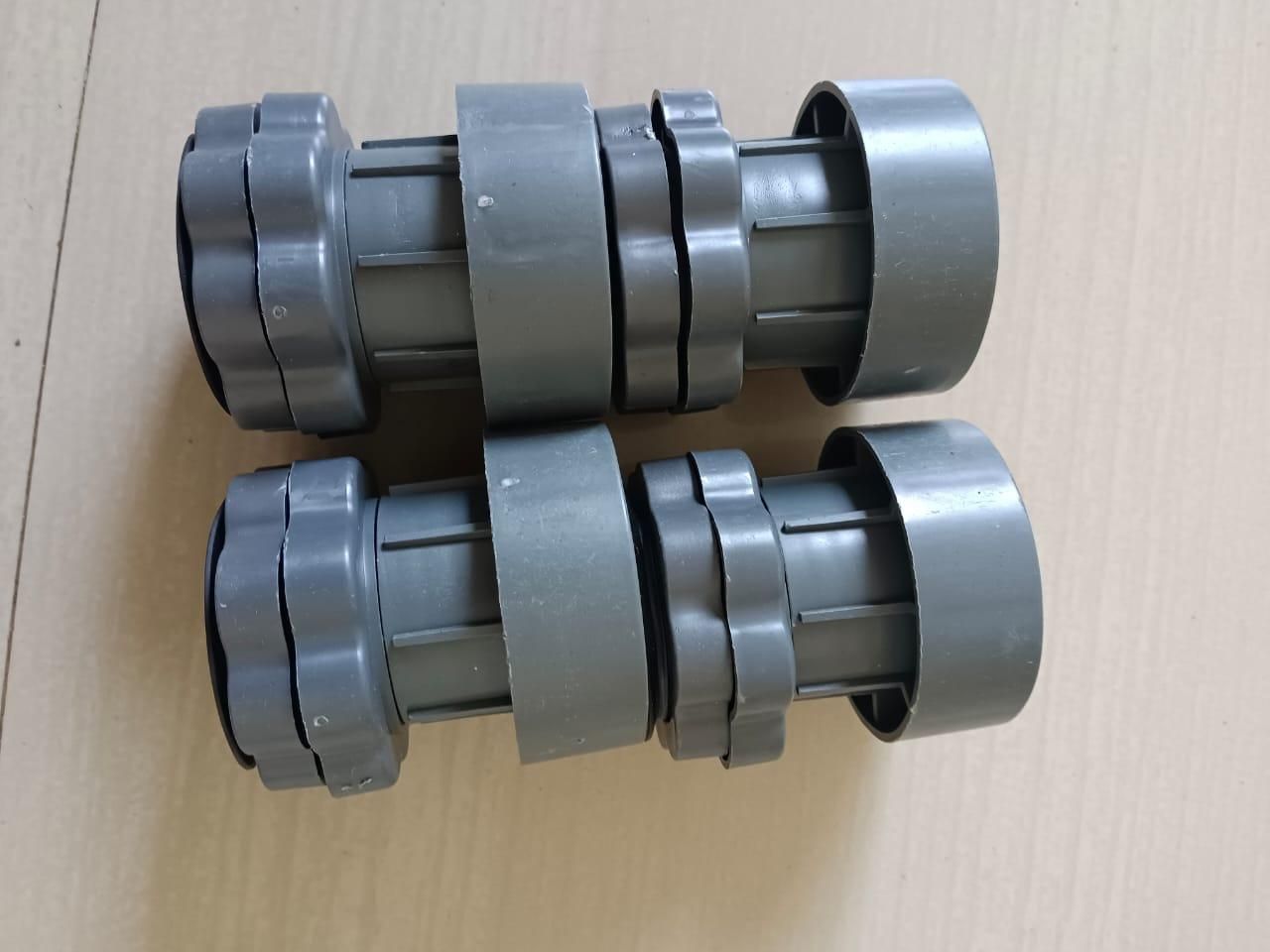 Screw-Thread Washing Machine Base – Shock Absorption & Anti-Vibration Stand | NISHU Superstores