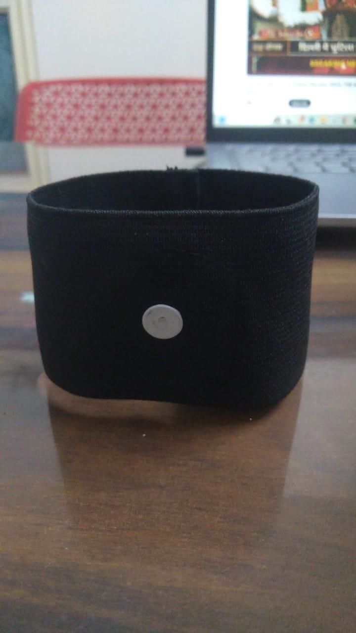 Sugar Control Wristband (Black Color) – Health Support & Stylish Design | NISHU Superstores