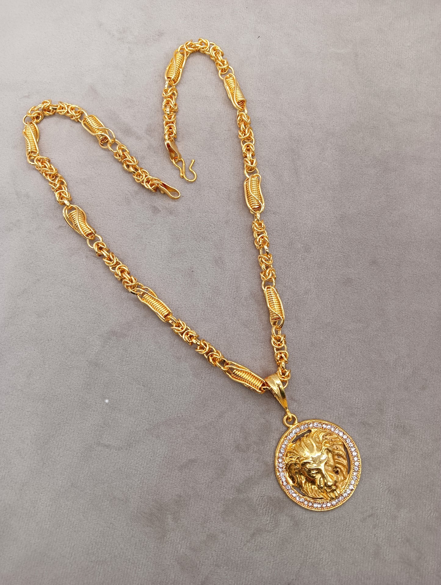 Luxurious Men’s Gold Plated Pendant with Chain Vol 5 – Stylish Fashion Jewelry | NISHU Superstores