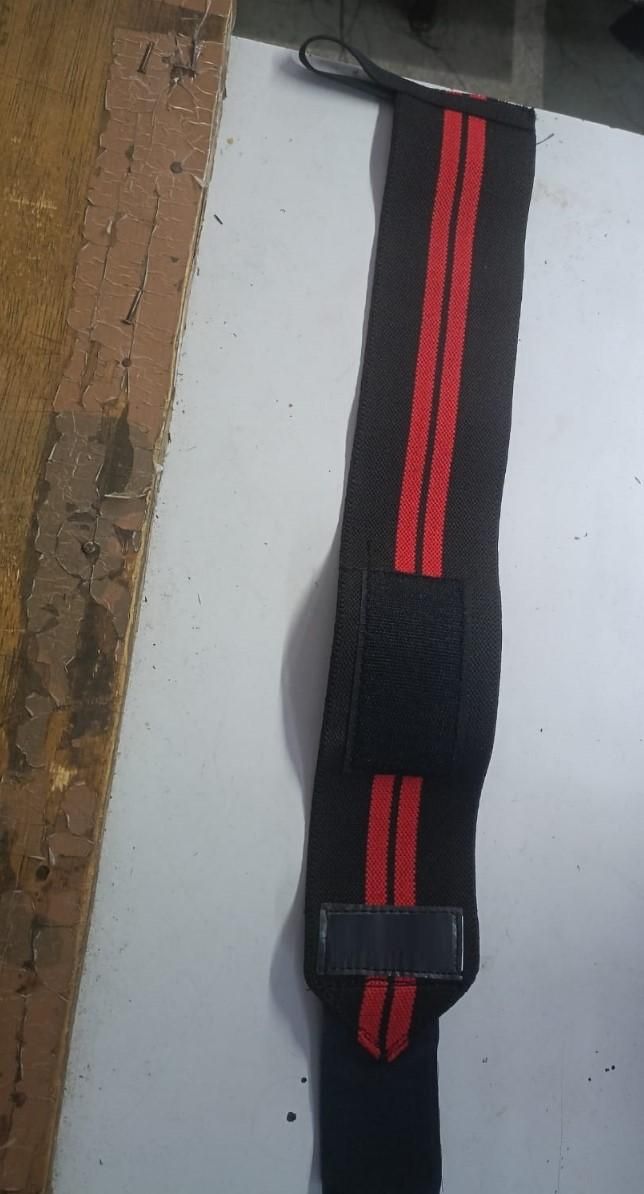 Wrist Band Straps with Thumb Loop for Gym – Weightlifting Support (Pack of 1) | NISHU Superstores