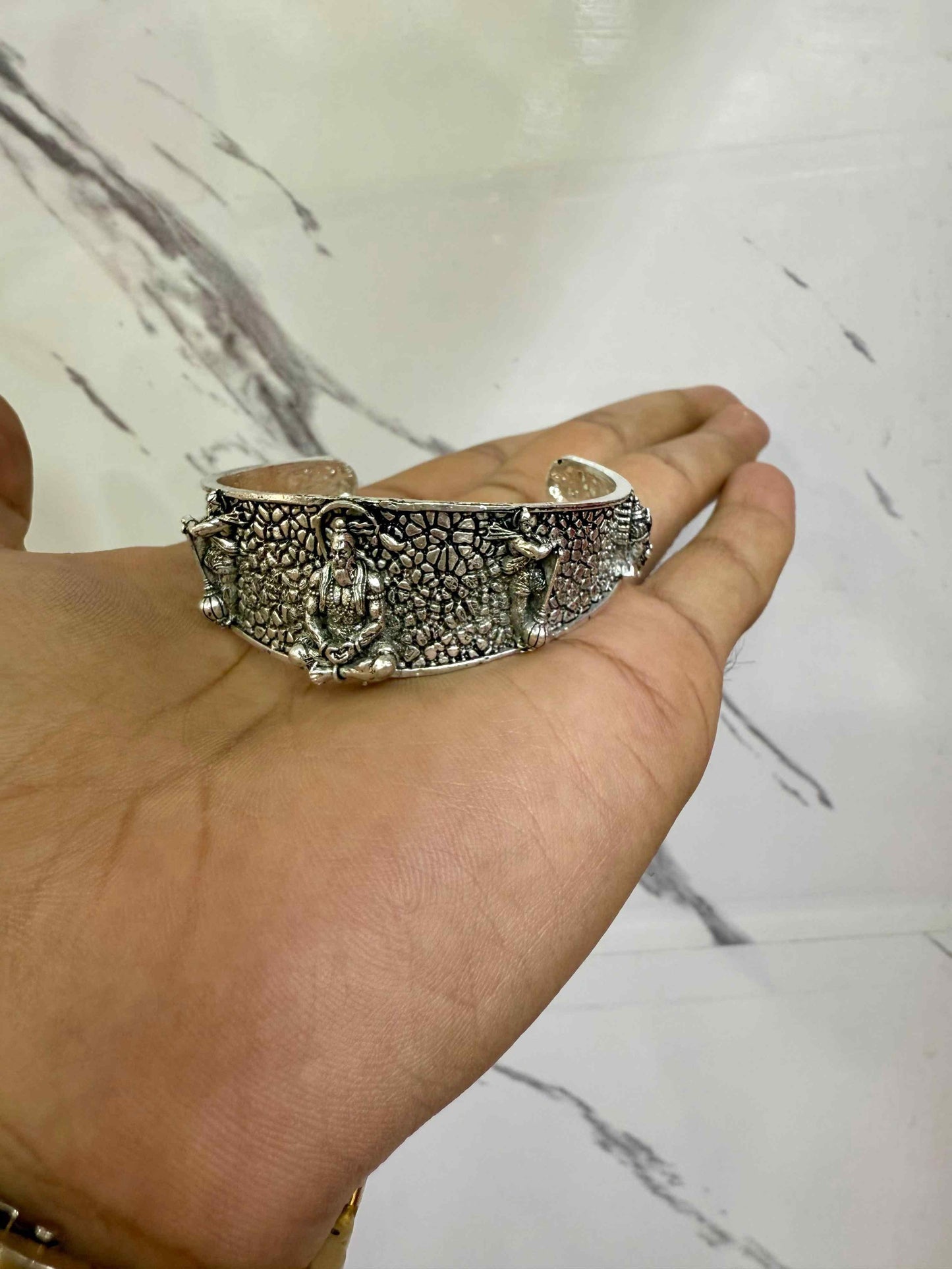 Hanumanji Kada Bracelet for Men – Spiritual & Stylish Accessory | NISHU Superstores