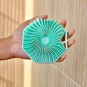 Dry Body Brush Silicone Scrubber – Exfoliating & Deep Cleansing Bath Brush | NISHU Superstores