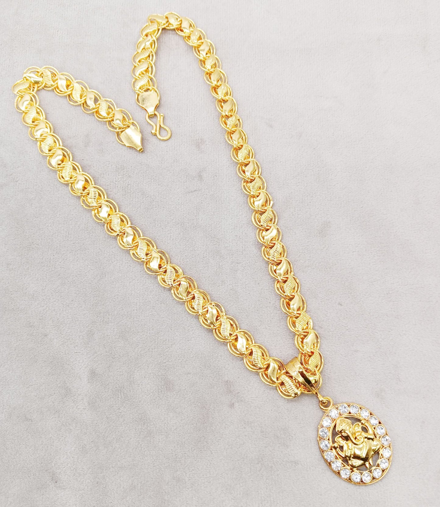 Luxurious Men’s Gold Plated Pendant with Chain Vol 4 – Stylish Fashion Jewelry | NISHU Superstores