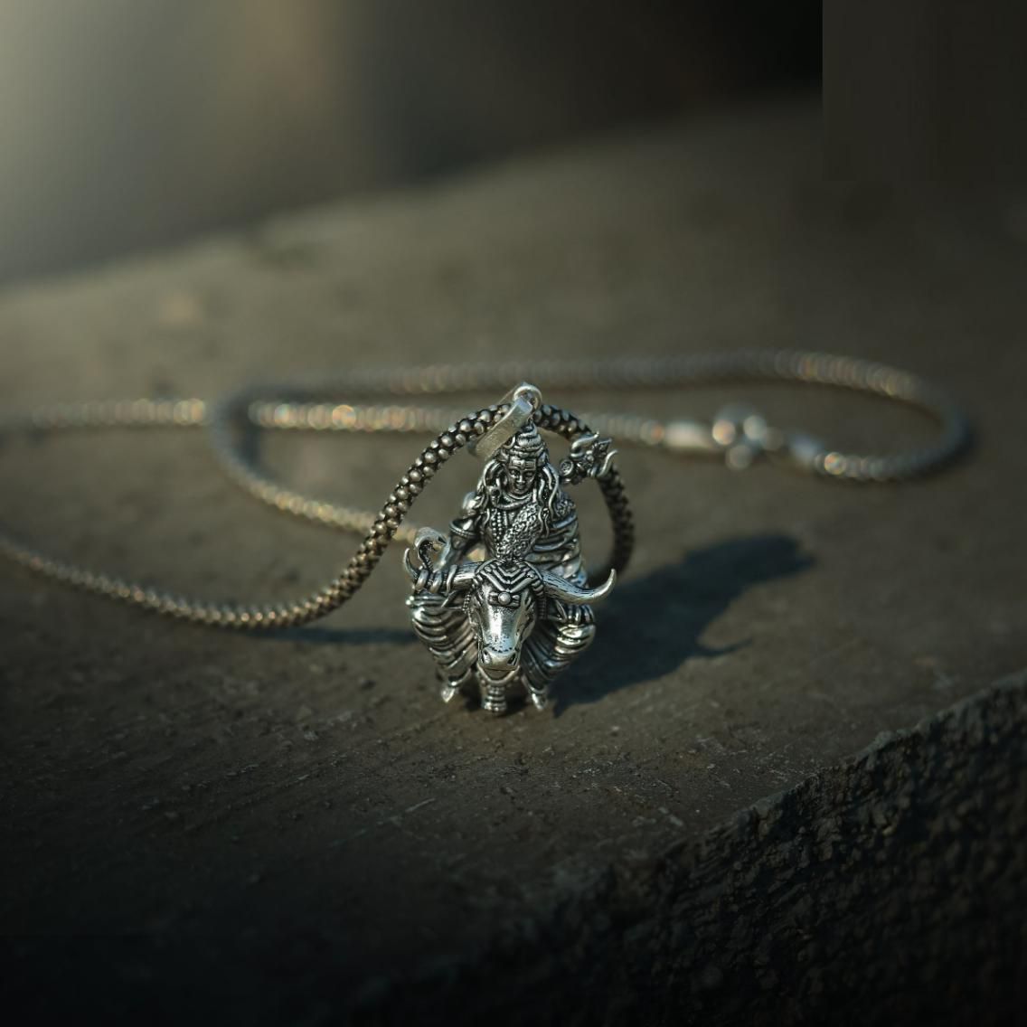Lord Shiva with Nandi Silver Pendant Chain – Spiritual Divine Jewelry | NISHU Superstores