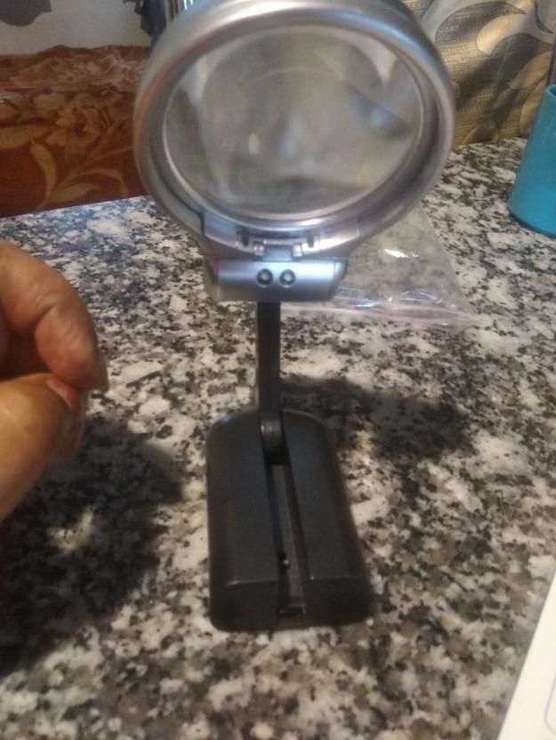 3 in 1 LED Magnifying Glass – Portable Handheld Lens | NISHU Superstores