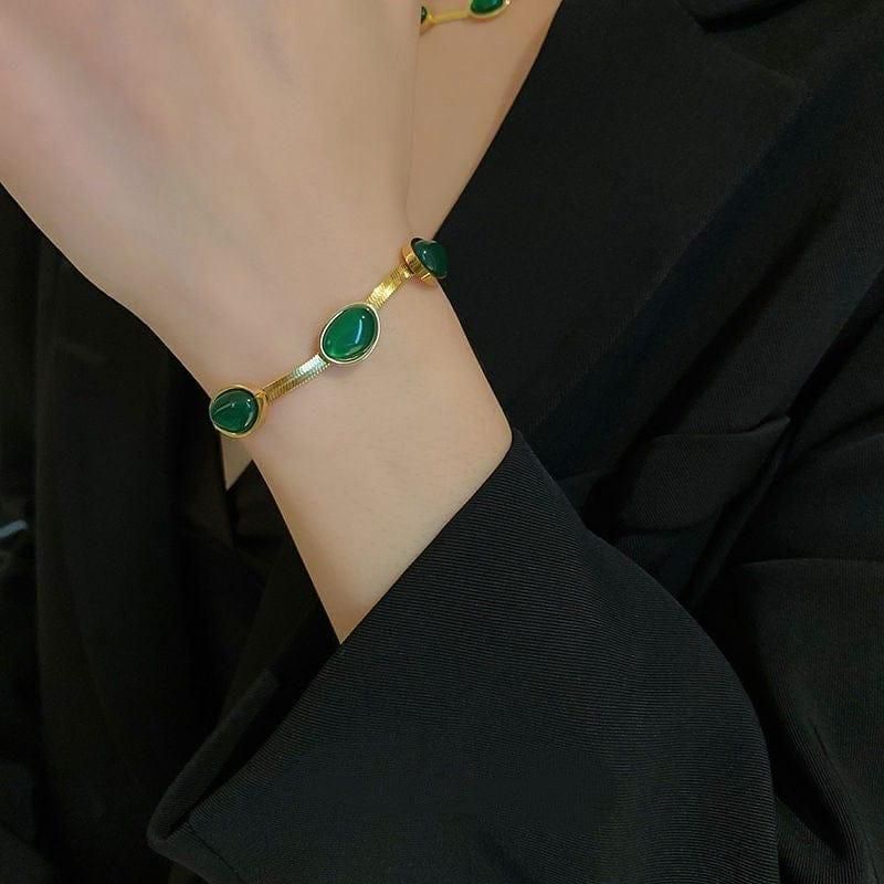 Oval Green Crystal Pendant Necklace & Bracelet Set | NISHU Superstores