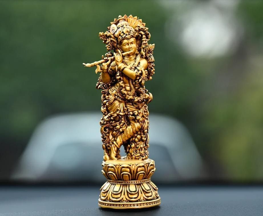 Shree Krishna Idol for Car Dashboard – Divine Décor | NISHU Superstores