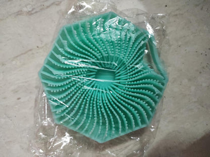 Dry Body Brush Silicone Scrubber – Exfoliating & Deep Cleansing Bath Brush | NISHU Superstores