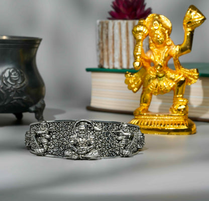 Hanumanji Kada Bracelet for Men – Spiritual & Stylish Accessory | NISHU Superstores