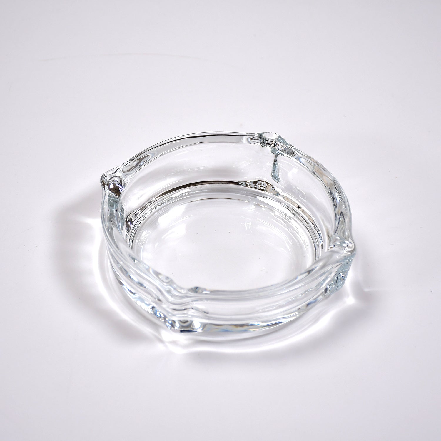 4063 Glass Brunswick Crystal Quality Cigar Cigarette Ashtray Round Tabletop For Home Office Indoor Outdoor Home Decor